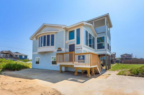4080 Betcha Like It Across the Street from Beach